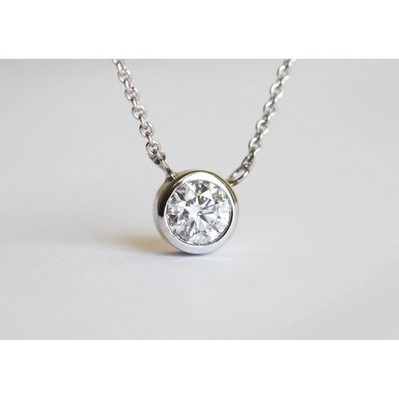 1.5 Ct Solitaire Diamond Bezel Set Pendant With - Picture 1 of 6